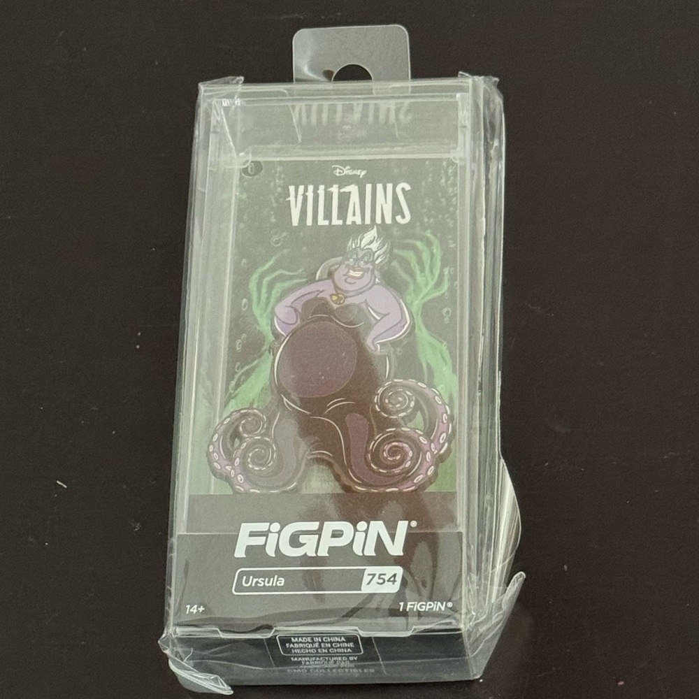 Disney Ursula Figpin.  Limited Release Limited Edition. [NEW]